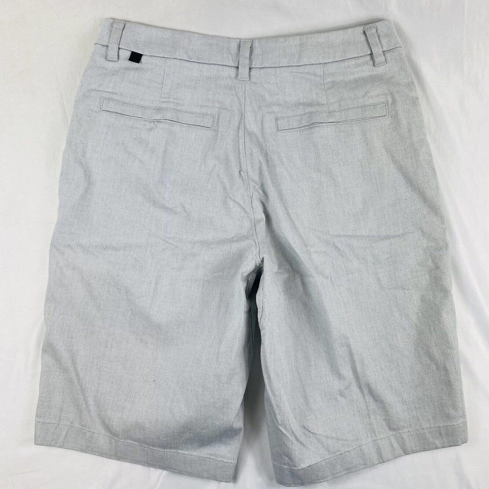 Lululemon Light Gray Performance Mens Shorts Size 31 … Gem
